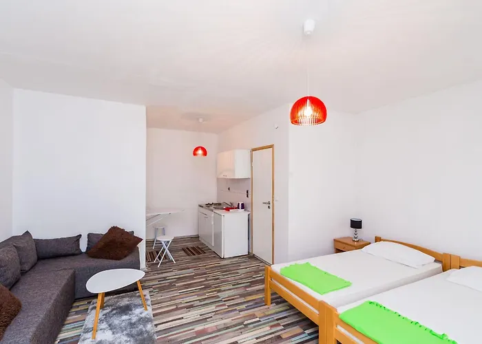 Apartamento Sany - *